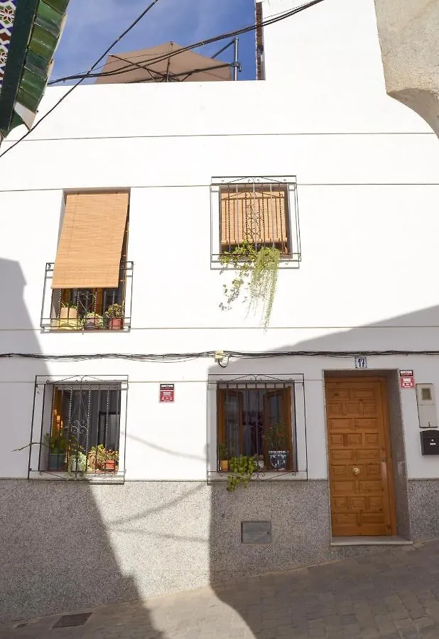 Сasa de vacaciones Casa Tipica Y Terraza, Maison Andalouse, Typical House With Rooftop Almuñécar
